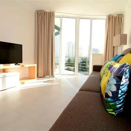 Primavera Da Rocha Apartment
