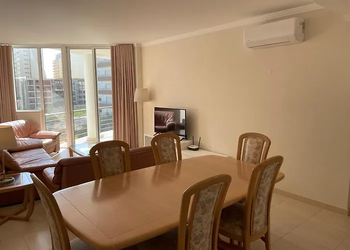 Primavera Da Rocha Apartment *